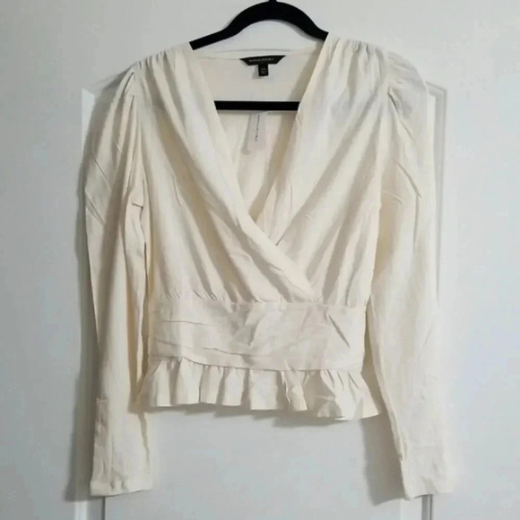 Banana Republic Wrap Top - Picture 3 of 7